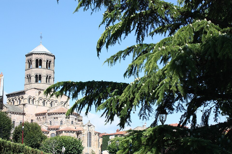 Abbaye Saint-Austremoine